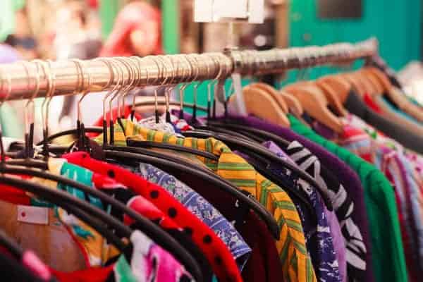عناوين مصانع ملابس جمله في مصر